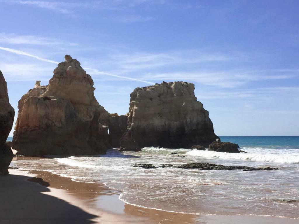 Panoramic Apartment In Portimao: Ocean View, Wifi Extérieur photo
